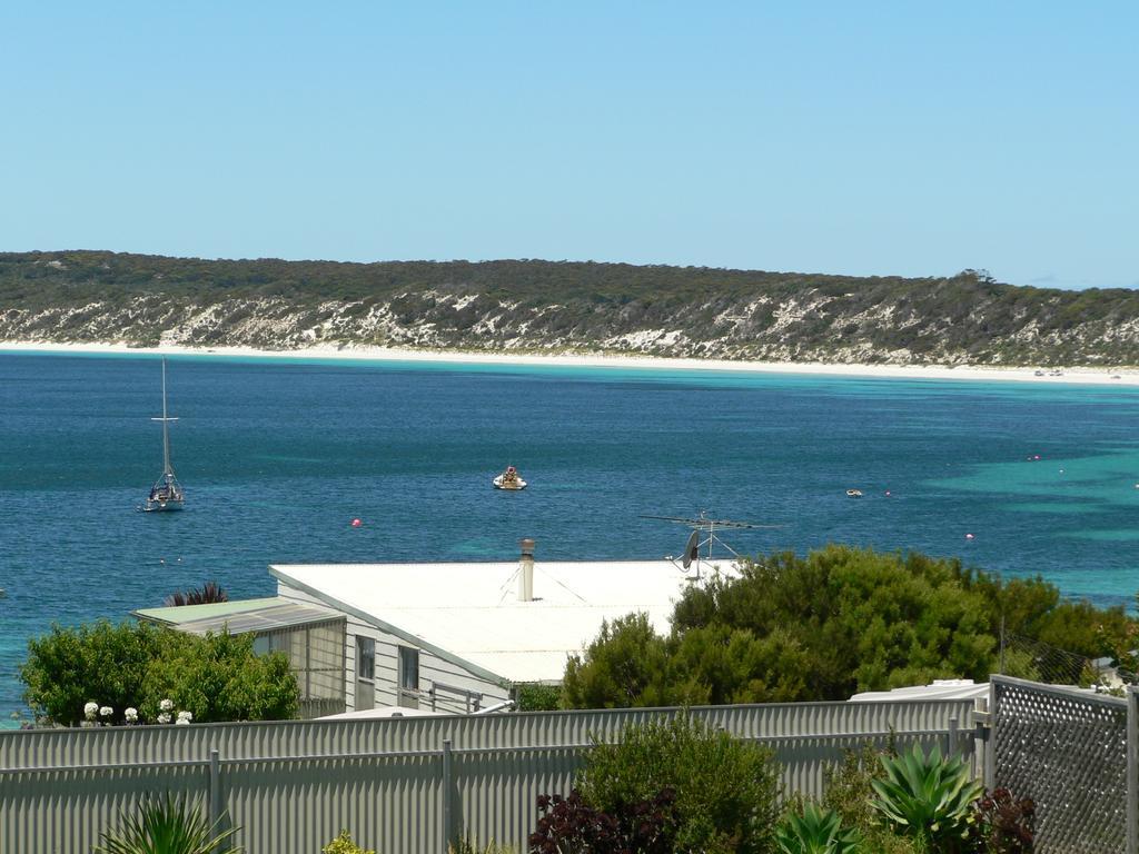 Fareview Beach House Emu Bay Bagian luar foto